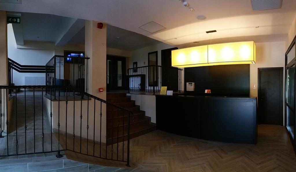 Pensiunea Berna Bacău Dış mekan fotoğraf